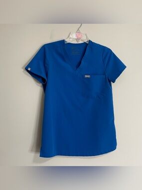 Figs Women's V-Neck Scrub Top in Royal Blue~ Size XS Medical‎ Staff